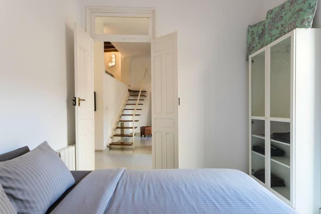 White Loft Apartment Alicante
